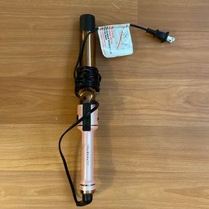 1 1/2 inch barrel Truebeauty curling iron